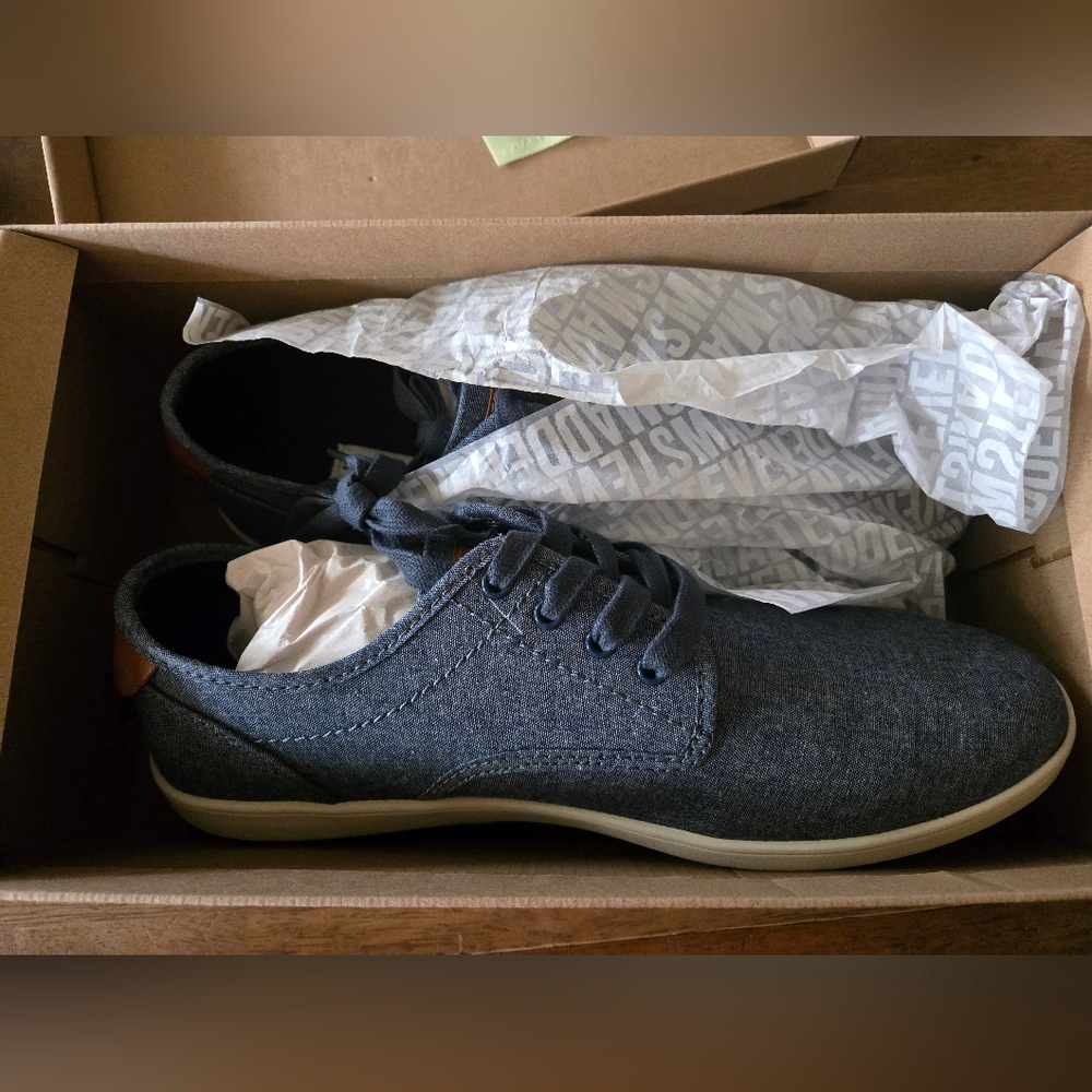 Steve Madden Fenta Blue Canvas Size: 11.5